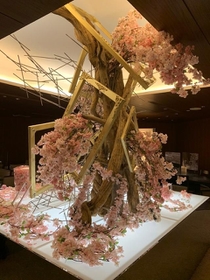目を引く桜のオブジェ 目を引く桜のオブジェ