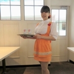 アンナミラーズの制服(井村屋グループ提供)