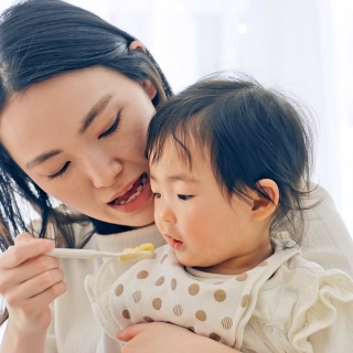 「虫歯にならないように食器を分けなきゃ…」は意味ない? ※画像はイメージです(olkadot/stock.adobe.com)