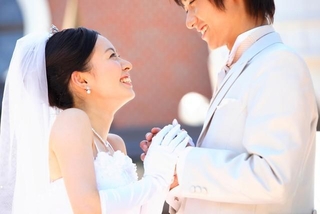 結婚に対する意欲はあったものの…「恋活・婚活をしたことがない」約6割 ※画像はイメージです(paylessimages/stock.adobe.com)