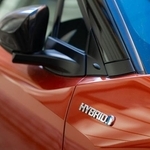 ハイブリッド車のおすすめ車種は? ※画像はイメージです(Ruslan/stock.adobe.com)