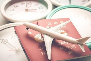 現役高校生の海外旅行に関する意識とは?※イメージ画像(DESIGN ARTS/stock.adobe.com/)