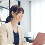 年収1000万円以上の女性の7割「結婚後も現在と同じ働き方を続けたい」… 理想と現実のギャップ