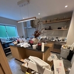 散らかし放題「チェックアウト後の部屋」に苦言 民泊ホスト「今回が一番酷かった」それでも「心を込めて作った宿を」