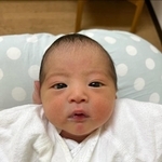 「お目目くりくりですねぇ~」看護師さんも驚いた赤ちゃん 生後3日でお顔はこの完成度!? 「世界一可愛い新生児!」とSNSで話題