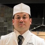 対局者を食事面でサポートする、中の坊瑞苑の調理長の嶋崎一毅さん=神戸市北区