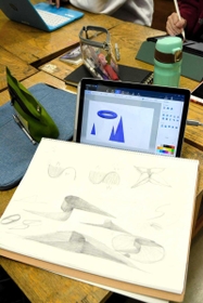 建築をテーマとした生徒の制作物。スケッチを3Dソフトで描画した=神戸市東灘区住吉山手5 建築をテーマとした生徒の制作物。スケッチを3Dソフトで描画した=神戸市東灘区住吉山手5