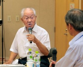 海軍飛行予科練習生時代を振り返る金澤儀景さん=加古川市尾上町池田 海軍飛行予科練習生時代を振り返る金澤儀景さん=加古川市尾上町池田