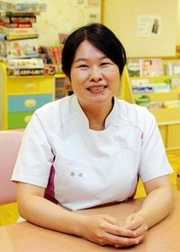 「子どもを口先だけでほめても見抜かれてしまう」と話す=兵庫県立リハビリテーション中央病院 「子どもを口先だけでほめても見抜かれてしまう」と話す=兵庫県立リハビリテーション中央病院