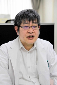 「体重計には毎日乗ってほしい」と話す神戸大病院の坂口一彦准教授 「体重計には毎日乗ってほしい」と話す神戸大病院の坂口一彦准教授