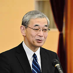 山口組分裂問題で兵庫県警の捜査員らに対策強化を指示する警察庁の金高雅仁長官=13日午前、神戸市中央区下山手通5(撮影・中西幸大)