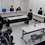 「特定抗争指定暴力団」への指定に向け、兵庫県警本部内に設けられた意見聴取会場=神戸市中央区下山手通5