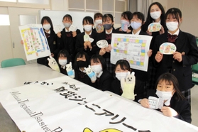 ぼうさい甲子園で初入賞を果たした「めいなん防災ジュニアリーダーＭＲＤＰ」のメンバー＝明石市明南町３