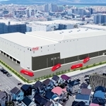 明石工場に建設中の新物流センターの完成予想図（コカ・コーラボトラーズジャパン提供）