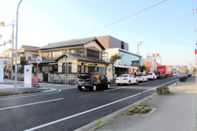 明石市内の住宅地で地価の上昇率が最も高かった調査地点の近辺＝同市大久保町大窪