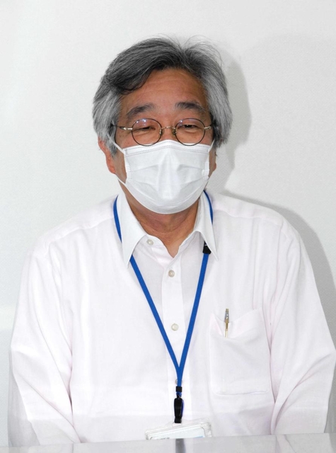 インタビューに応じるあかし保健所の浜田昌範所長＝明石市大久保町ゆりのき通１