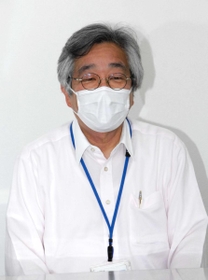 インタビューに応じるあかし保健所の浜田昌範所長＝明石市大久保町ゆりのき通１