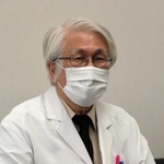 インタビューに応じる明石市立市民病院の藤本莊太郎理事長＝明石市鷹匠町