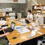 明石に根を張り、創立５周年を迎えた出版社「ライツ社」＝明石市桜町