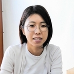 福原由加利氏