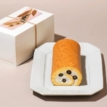 明石の洋菓子店「くるみや」から新発売の丹波篠山黒豆ロール