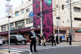西日本で初めて設置された「ぴかっとわたるくん」＝明石市西明石北町１