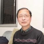 福島県の様子を語る丸谷聡さん＝明石市