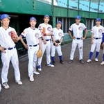 全国大会を前に練習を行い、意気込む明石市役所野球部のメンバー＝明石市明石公園、明石トーカロ球場