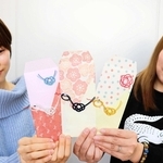 ヘビの形に結んだユニークな水引＝明石市相生町１