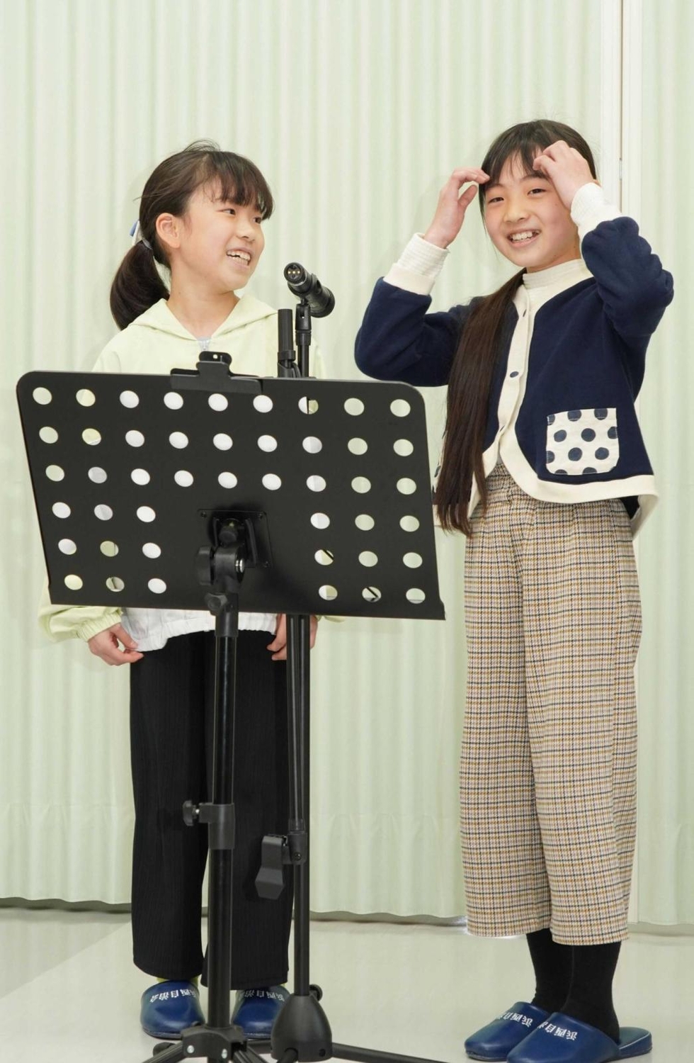 タレント・お笑い芸人 Desk タレント・お笑い芸人 M タレント・お笑い