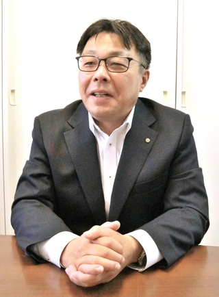 請井孝博さん