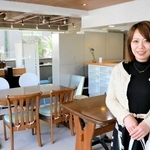 常設の居場所を開設した陽だまりの会の阿部さき子代表＝明石市王子２