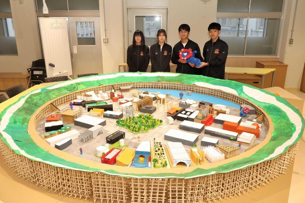 万博の大屋根リング、明石高専生が200分の1サイズで再現! 高専祭で大