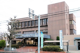 老朽化が進む現在の明石市大久保市民センター＝明石市大久保町大窪