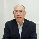 ＰＦＡＳ全国連絡会の事務局を担う渋谷進さん＝明石市内