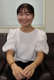 「高齢者の話を聞いて、何ができるか考えていきたい」と語る稲山茉佑さん＝西宮市和上町（撮影・村上貴浩）