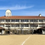 食や芸術を通じた地域交流拠点として生まれ変わる旧尾崎小学校＝淡路市尾崎