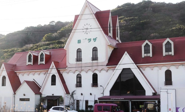 土産物業者「善太」の店舗＝南あわじ市広田広田
