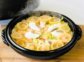 創作料理コンテストで最優秀賞に輝いた「島のレモンめし」＝南あわじ市中央公民館