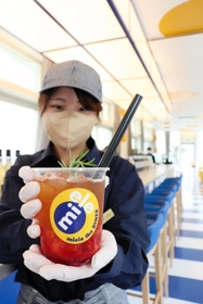 イチゴを使った「季節のフルーツティー」