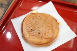 米粉１００％。新食感が魅力だ＝淡路市志筑