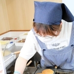こんがり焼ける淡路島たい焼き＝淡路市志筑