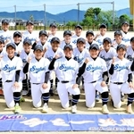 夏の選手権大会に臨む蒼開高校女子硬式野球部のメンバー＝蒼開高校