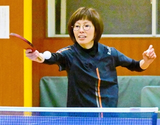 全国大会に向け練習に励む宇田育子さん＝淡路市久留麻