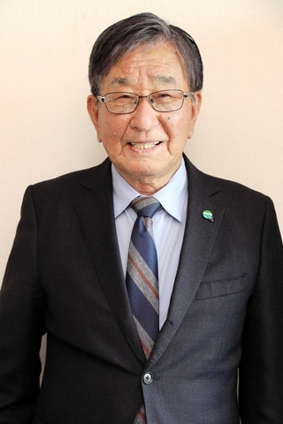 東根壽さん