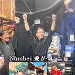 淡路人形座、SNSでファン拡大中　アイドルグループ「Number_i」の曲で踊る動画や豆知識を投稿