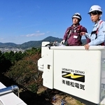 電気工事の仕事に挑戦　進路選択の参考へ洲本実業高で出前授業