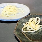 メインの６種と別にコースで提供される生パスタ。塩やだしで味わう＝淡路市生穂新島
