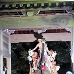 宮入りした舟だんじり＝洲本市五色町鳥飼中