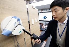 神戸新聞next ホテルの客1600人盗撮しネット中継 部屋に隠しカメラ